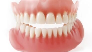 Dentures Too Big for Mouth: Solutions & Comfort Tips